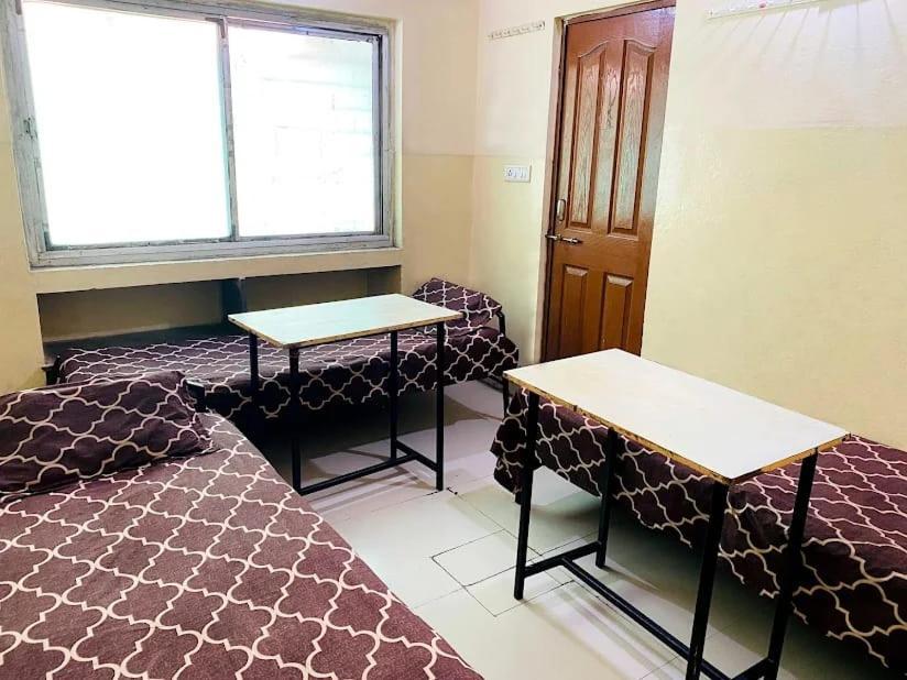 Aashiyana Boys Hostel Indore Zewnętrze zdjęcie